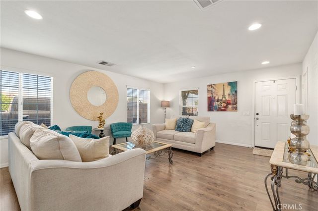 3480 Tallgrass Court, Perris, CA 92570