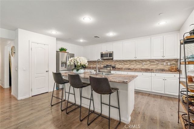 3480 Tallgrass Court, Perris, CA 92570