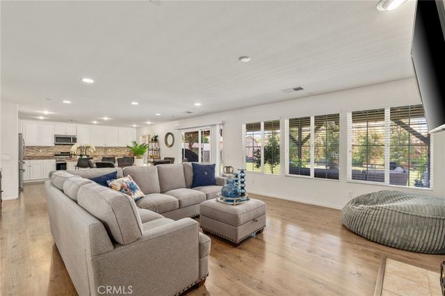 3480 Tallgrass Court, Perris, CA 92570