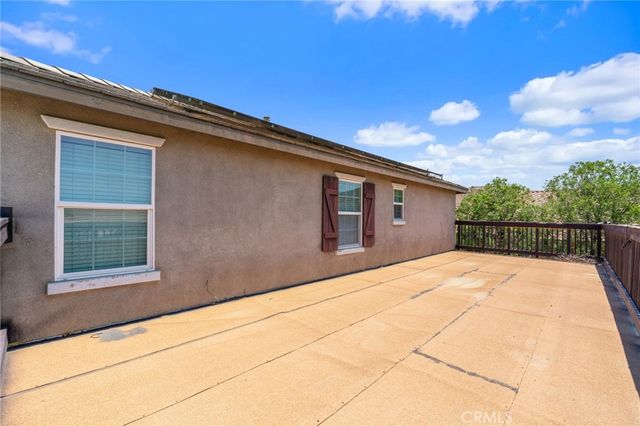 3480 Tallgrass Court, Perris, CA 92570