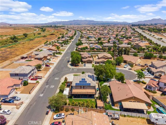 3480 Tallgrass Court, Perris, CA 92570