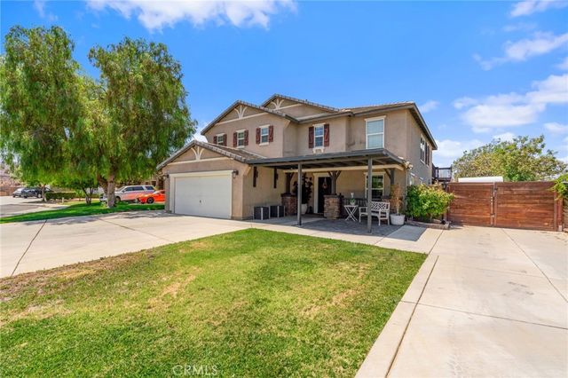 3480 Tallgrass Court, Perris, CA 92570