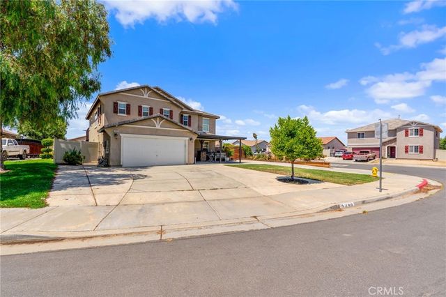 3480 Tallgrass Court, Perris, CA 92570