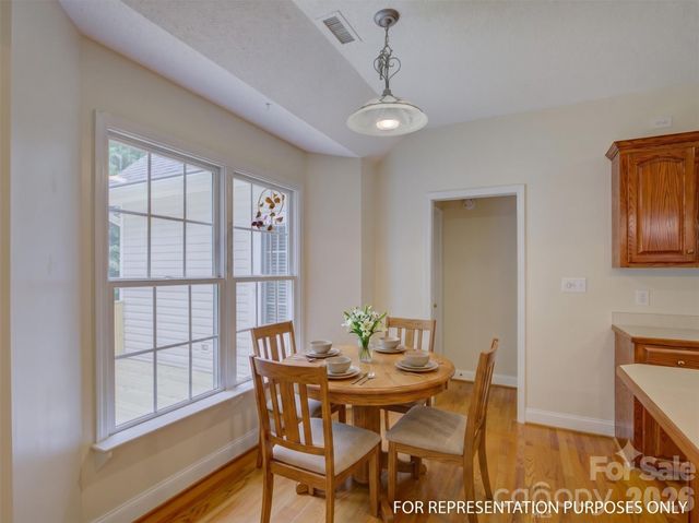 1527 Lavington Court, Gastonia, NC 28056