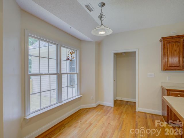 1527 Lavington Court, Gastonia, NC 28056