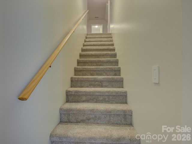 1527 Lavington Court, Gastonia, NC 28056