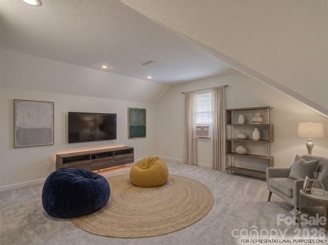 1527 Lavington Court, Gastonia, NC 28056