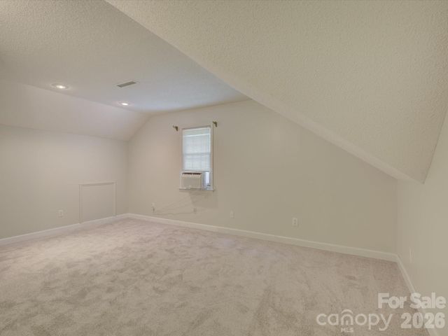 1527 Lavington Court, Gastonia, NC 28056
