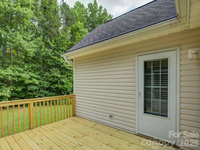 1527 Lavington Court, Gastonia, NC 28056