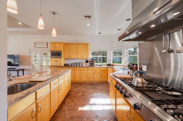 9144 Cherry Ave, Orangevale, CA 95662