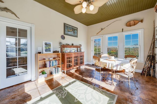 9144 Cherry Ave, Orangevale, CA 95662