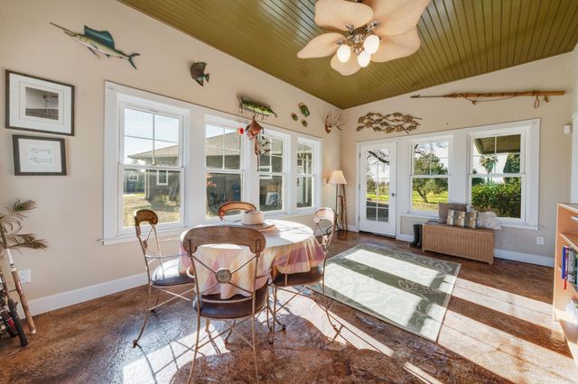 9144 Cherry Ave, Orangevale, CA 95662