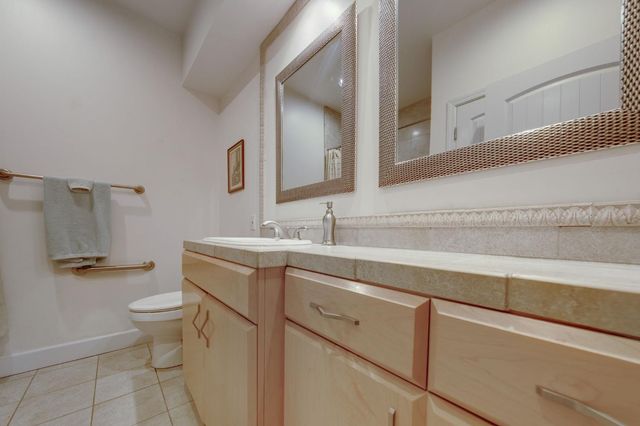 9144 Cherry Ave, Orangevale, CA 95662