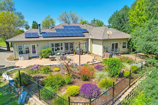 9144 Cherry Ave, Orangevale, CA 95662