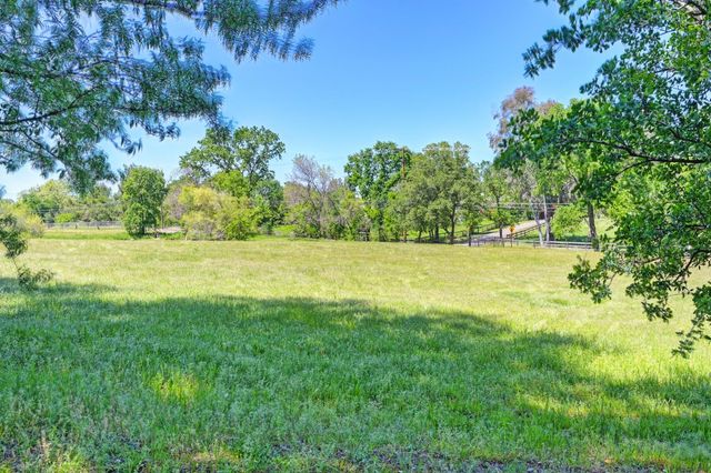 9144 Cherry Ave, Orangevale, CA 95662