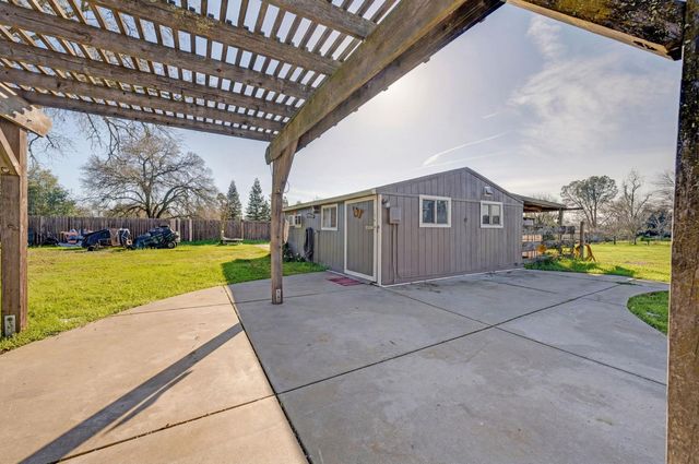 9144 Cherry Ave, Orangevale, CA 95662