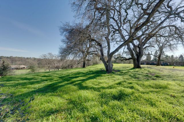 9144 Cherry Ave, Orangevale, CA 95662