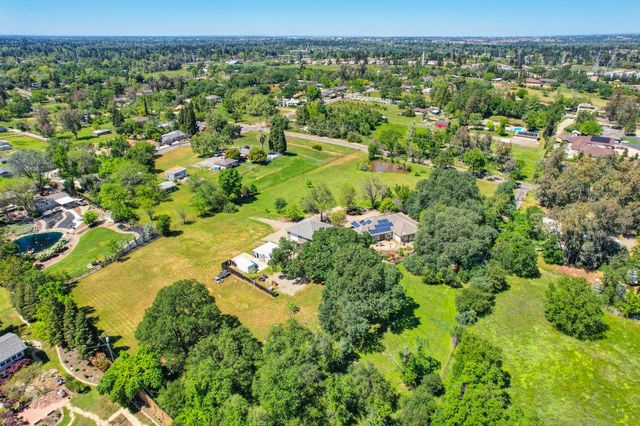 9144 Cherry Ave, Orangevale, CA 95662