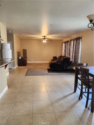 1439 De Ann, Madera, CA 93637