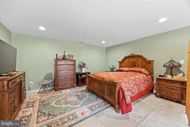 8421 PINE BLUFF RD, Frederick, MD 21704