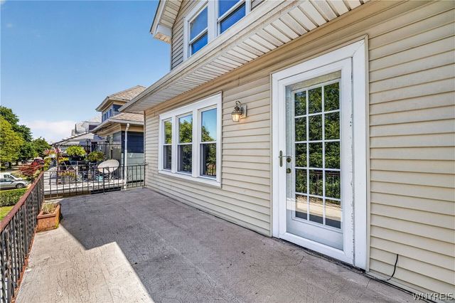 41 Crestwood Avenue, Buffalo, NY 14216