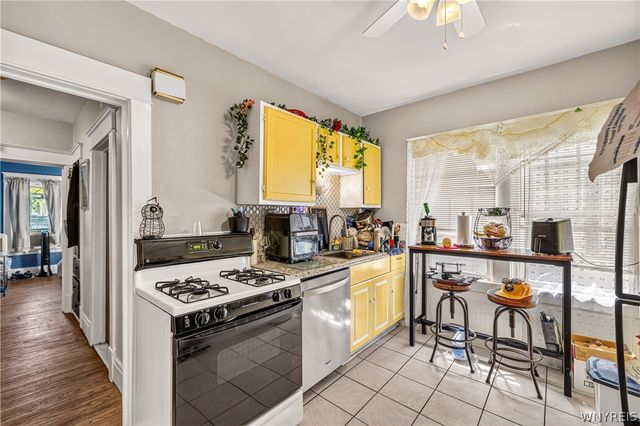41 Crestwood Avenue, Buffalo, NY 14216