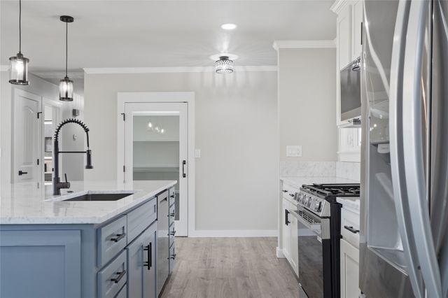 9412 E 40th Place, Tulsa, OK 74145