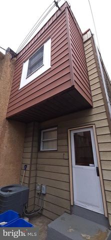 2602 S CAMAC ST, Philadelphia, PA 19148