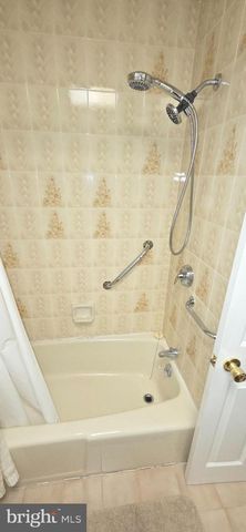 2602 S CAMAC ST, Philadelphia, PA 19148