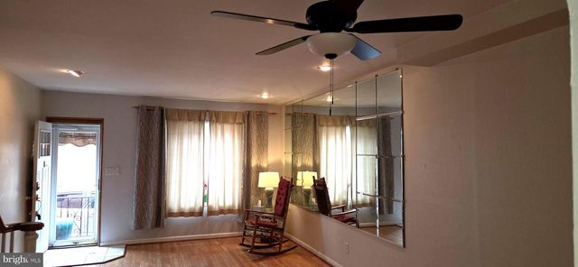 2602 S CAMAC ST, Philadelphia, PA 19148