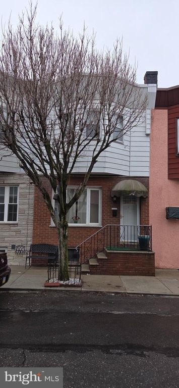 2602 S CAMAC ST, Philadelphia, PA 19148