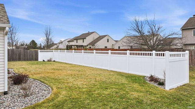 5516 Newland Place, Fort Wayne, IN 46835