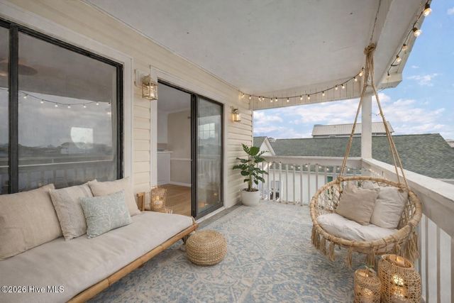 215 Atlanta Avenue Apt 3c, Carolina Beach, NC 28428