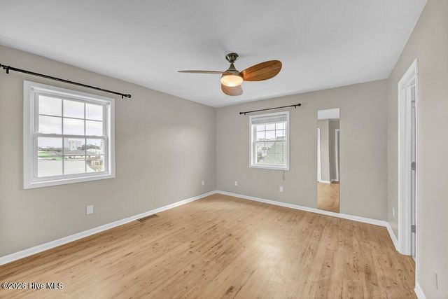 215 Atlanta Avenue Apt 3c, Carolina Beach, NC 28428