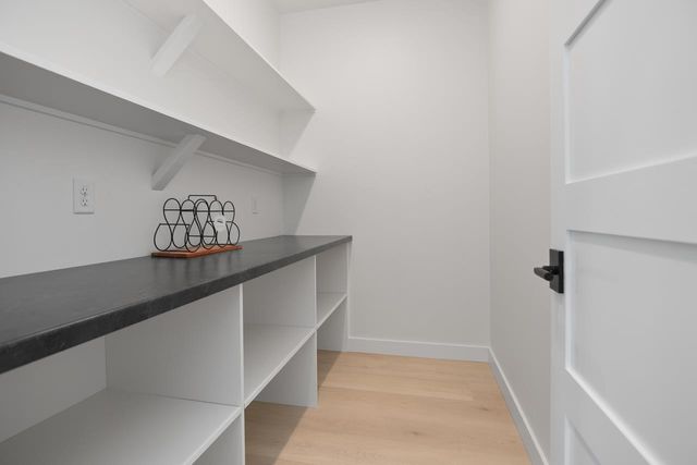 3379 GLENDALE AVENUE, Green Bay, WI 54313