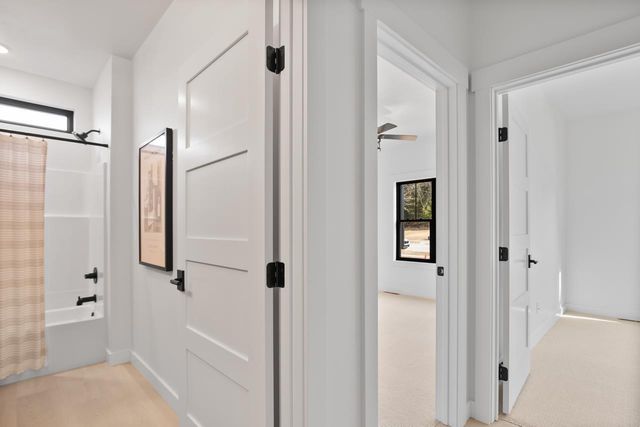 3379 GLENDALE AVENUE, Green Bay, WI 54313