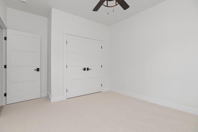 3379 GLENDALE AVENUE, Green Bay, WI 54313