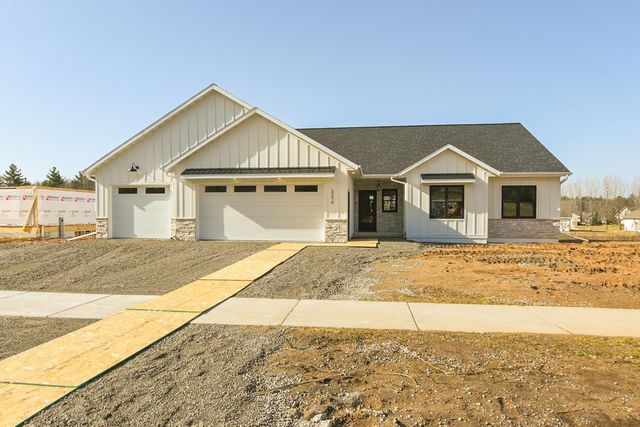 3379 GLENDALE AVENUE, Green Bay, WI 54313