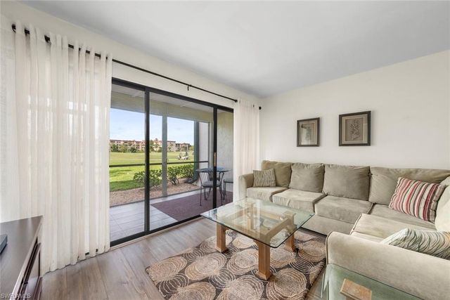 1747 Pebble Beach DR 113, Fort Myers, FL 33907