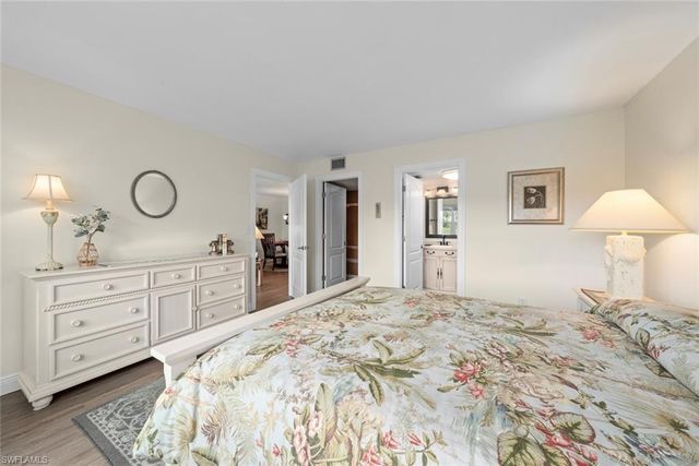 1747 Pebble Beach DR 113, Fort Myers, FL 33907