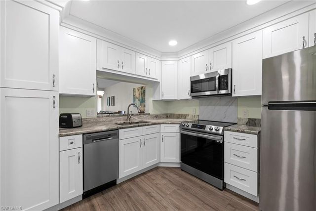 1747 Pebble Beach DR 113, Fort Myers, FL 33907