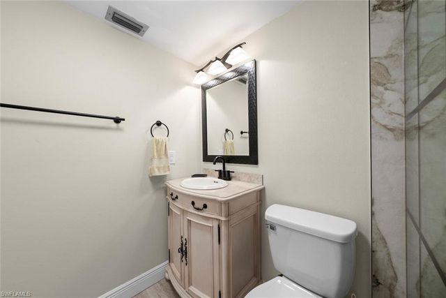 1747 Pebble Beach DR 113, Fort Myers, FL 33907