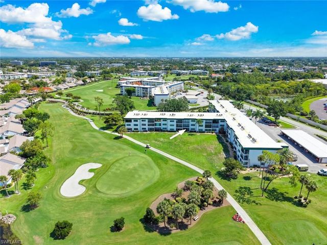 1747 Pebble Beach DR 113, Fort Myers, FL 33907