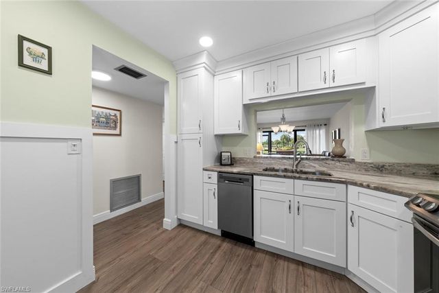 1747 Pebble Beach DR 113, Fort Myers, FL 33907
