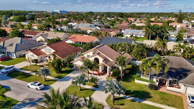349 Seneca Lane, Boca Raton, FL 33487