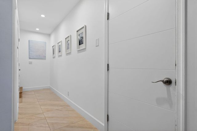 349 Seneca Lane, Boca Raton, FL 33487