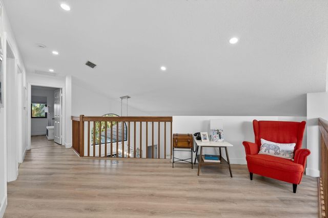 349 Seneca Lane, Boca Raton, FL 33487