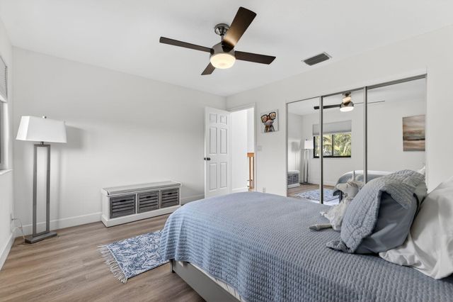 349 Seneca Lane, Boca Raton, FL 33487