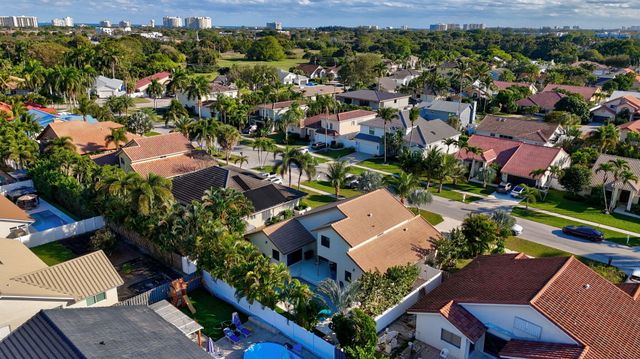 349 Seneca Lane, Boca Raton, FL 33487