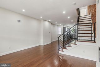 5724 PINE ST, Philadelphia, PA 19143